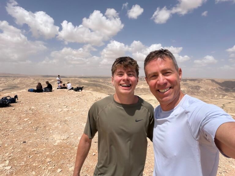 טיולים